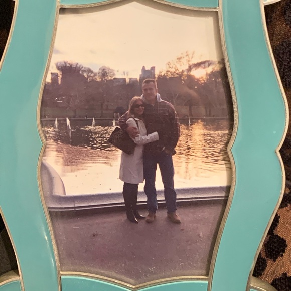 Meet your Posher, Yvette - Picture 3 of 5